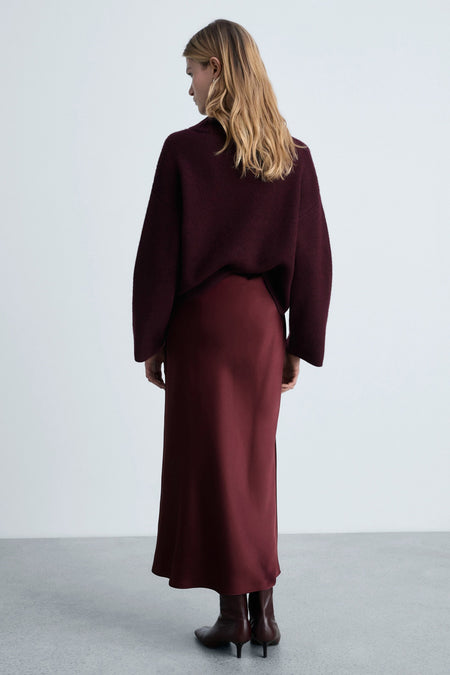 87070455 MNG 25_DARK RED_2