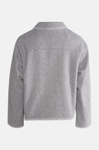 Manteau court gris de 24 colours gmbh, avec des boutons décoratifs blancs le long des bords, vue arrière.