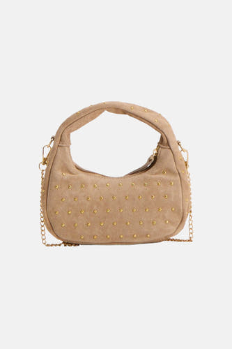 Sac à main beige effet suède d'Access® avec clous dorés et bandoulière chaîne.