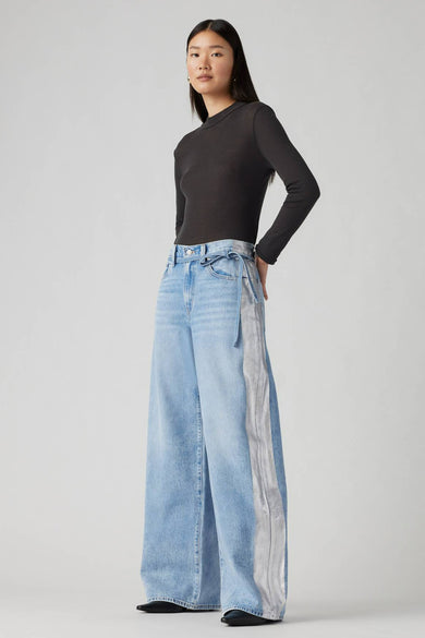 XL STRAIGHT - light blue denim