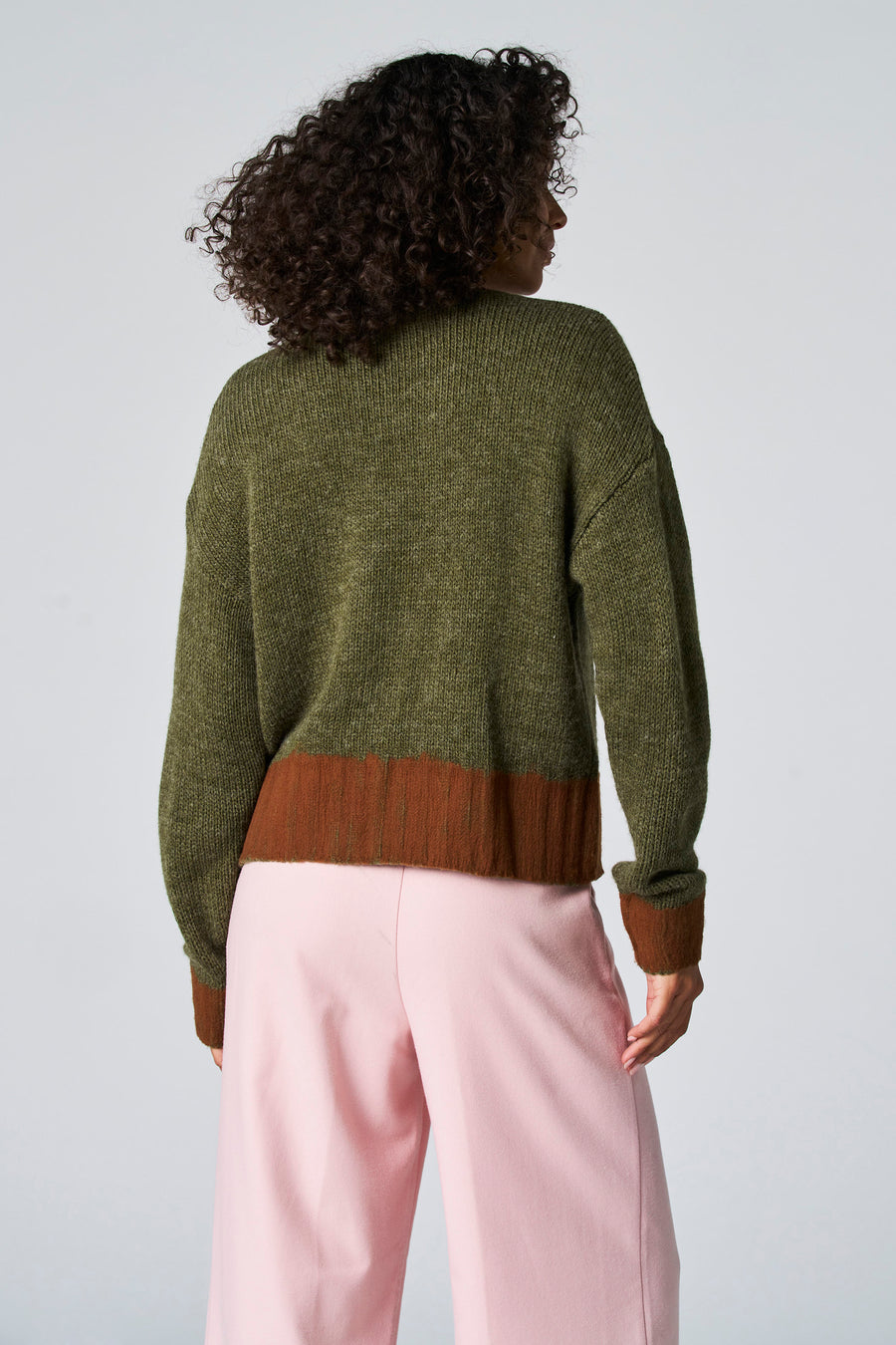 Pull à col en V - vert - Astrid Black Label