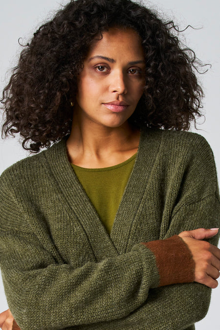 Pull à col en V - vert