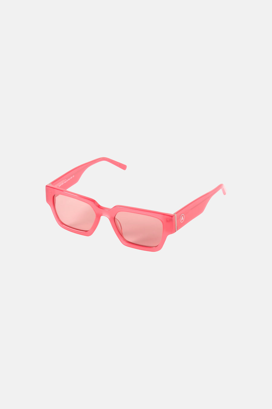 Roze zonnebril van Astrid Black Label met rechthoekig montuur en roze glazen.