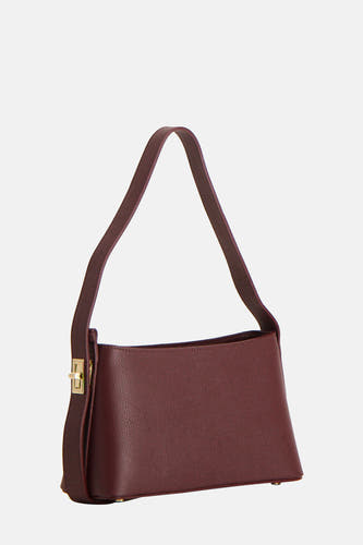Sac à bandoulière Bordeaux d'Astrid Black Label avec une texture grainée et des détails dorés.