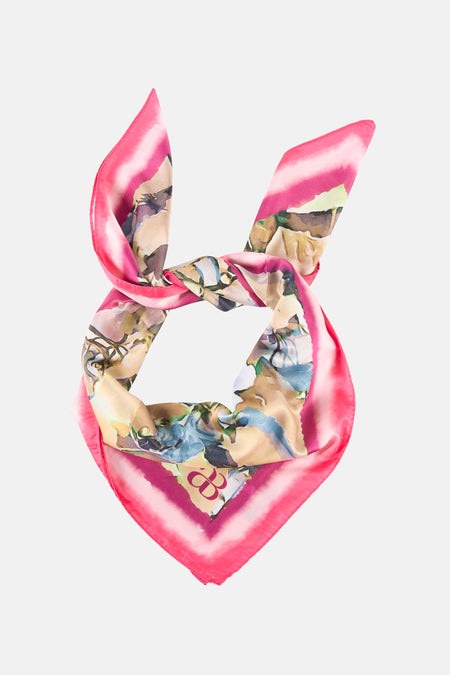 Chapeau d'été multicolore Astrid Black Label, avec un motif abstrait de fleurs et un bord rose.