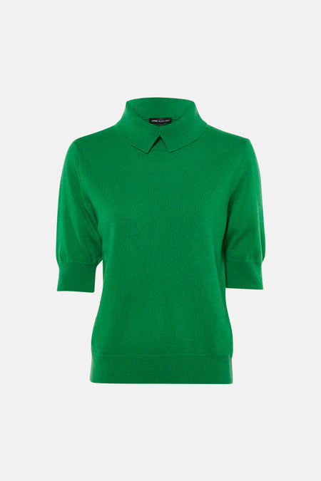 Groene korte mouwen polo van Astrid Black Label, gebreid met opstaande kraag, front view
