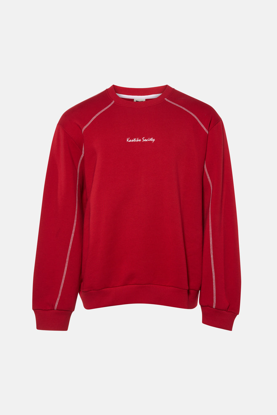 Pull rouge de KAOTIKO, à manches longues et avec des coutures blanches le long des bords.