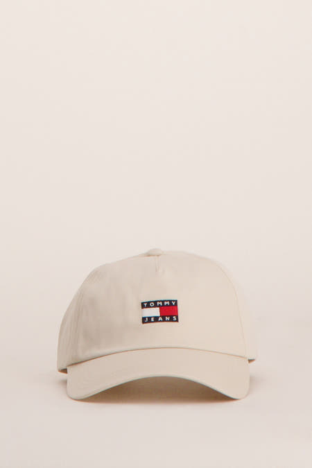 TOMMY JEANS, écru, avec une fermeture à glissière ajustable à l'arrière.