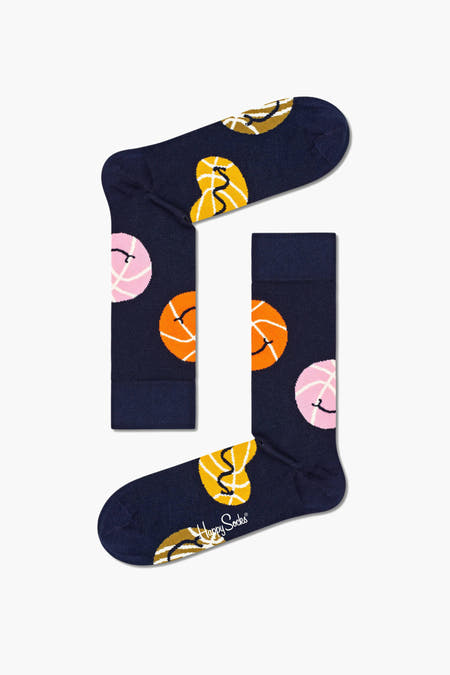 Chaussettes multicolores avec motif de basket-ball de Happy Socks, bleu foncé avec ballons roses, orange et jaunes, présentation à plat