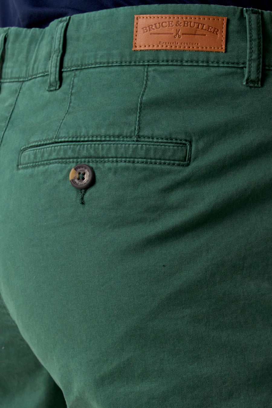 Short - vert - Bruce & Butler
