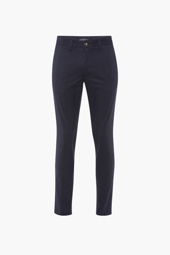 Pantalon de costume bleu Bruce & Butler, avec un motif subtil et une boutonnière brune.
