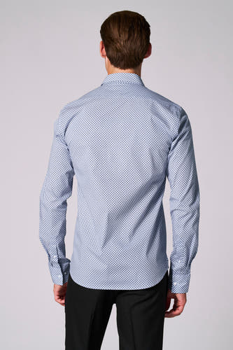 Chemise multicolore à manches longues de Bruce & Butler, avec un motif à carreaux, vue arrière.
