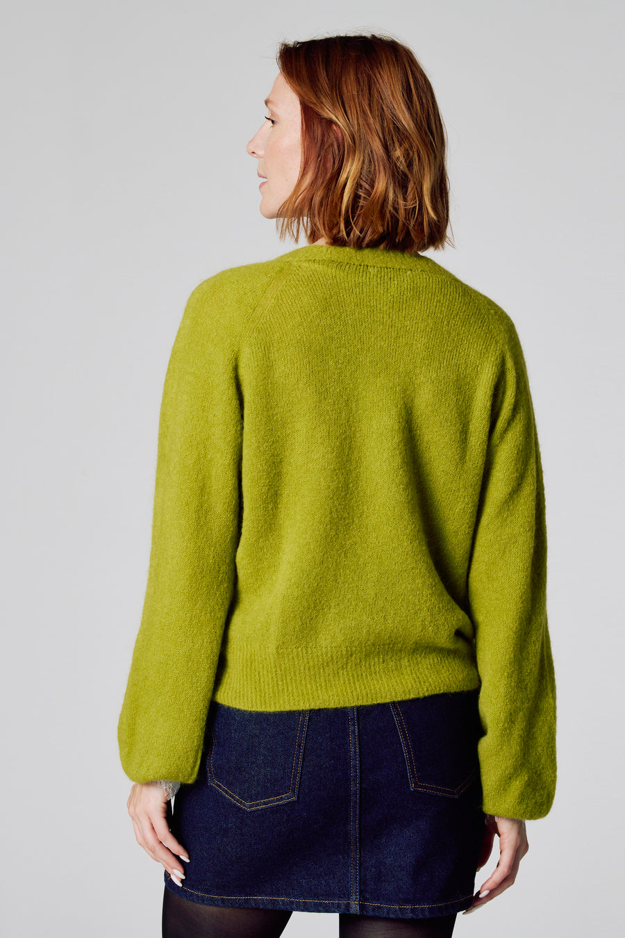 Pull à col en V - vert - Clouds of Fashion