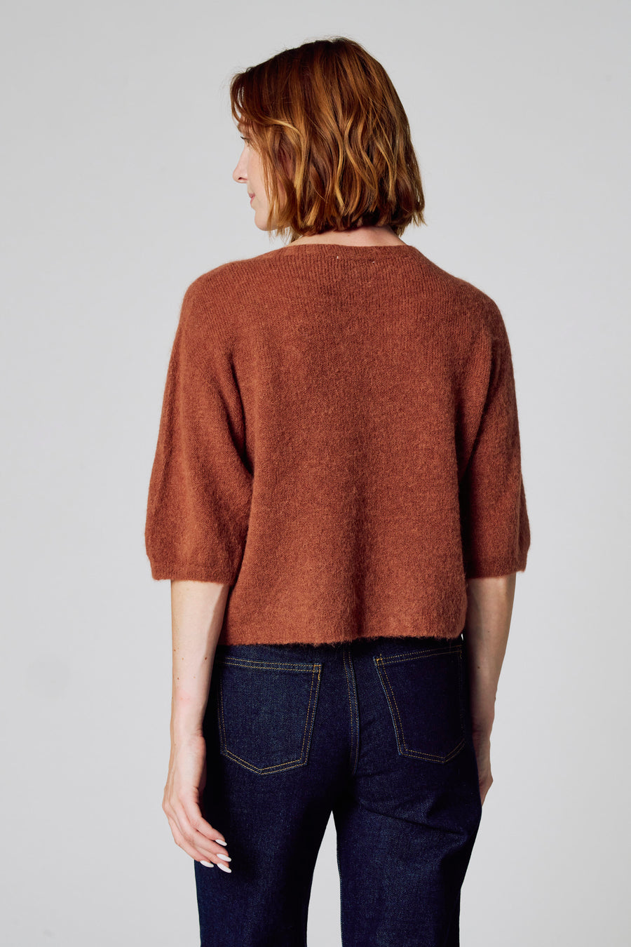 Pull à col rond - brun - Clouds of Fashion