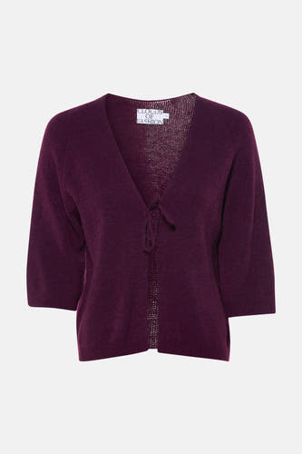 Pull violet à col en V de Clouds of Fashion, avec des manches trois-quarts et une fermeture à nouer sur le devant.