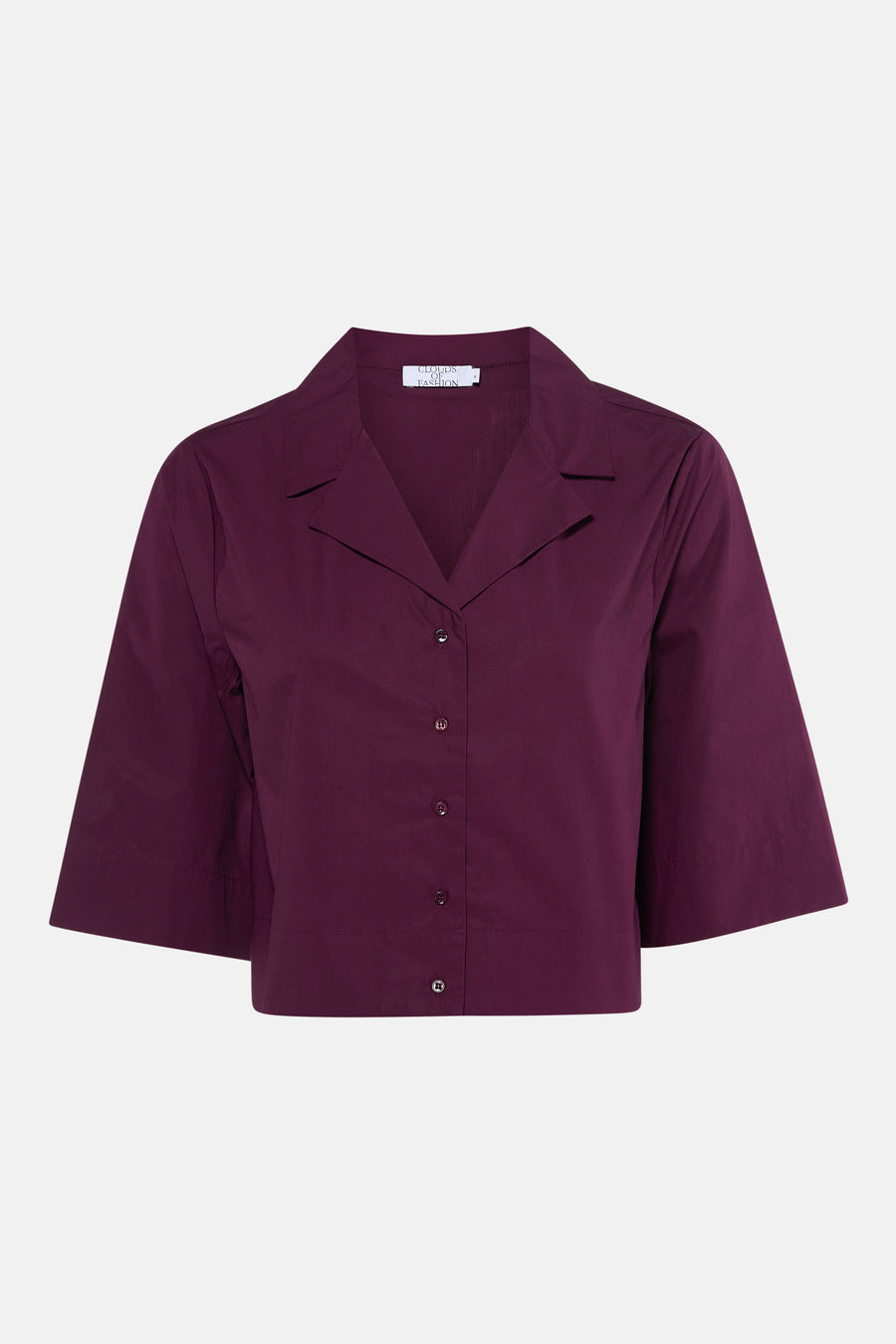 Chemisier violet de Clouds of Fashion, avec manches courtes, fermeture boutonnée et col classique.
