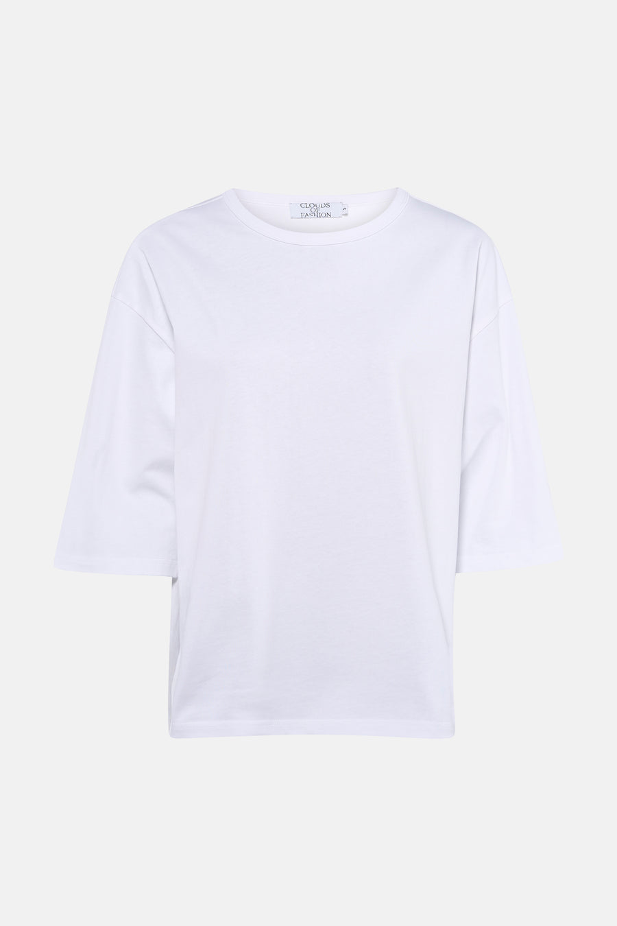 T-shirt blanc à manches courtes de Clouds of Fashion, couleur unie et coupe décontractée.