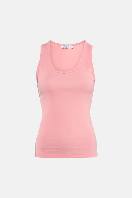Roze singlet van Clouds of Fashion, met een ronde hals en mouwloze bandjes.