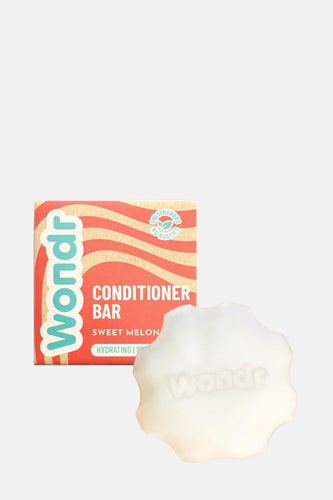 Produits de soin rouge - WONDR CARE