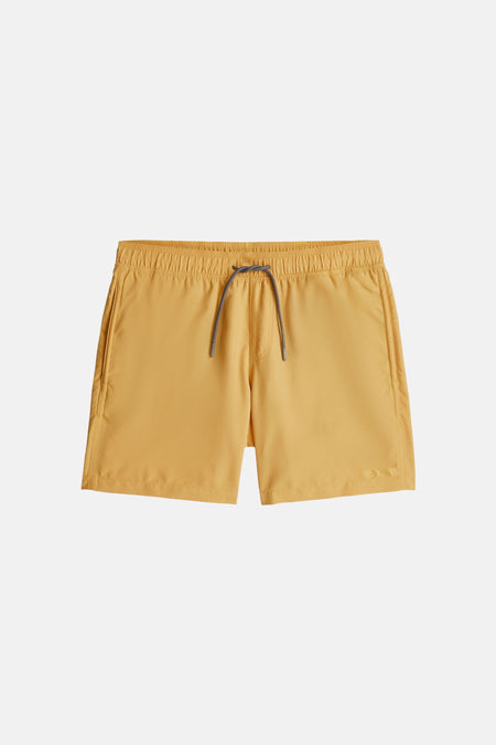 Short de bain jaune de G-Star RAW, avec une texture de tissu subtile et des plis doux.