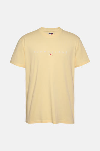 T-shirt jaune à manches courtes de TOMMY JEANS, avec le nom de la marque blanc au-dessus du petit logo.