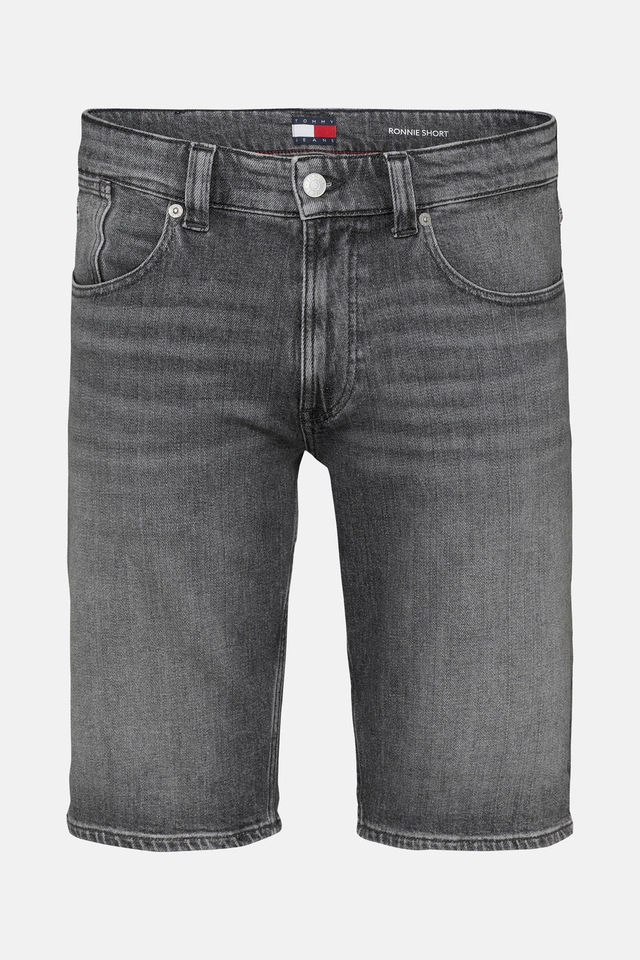 Shorts en denim noir de TOMMY JEANS, avec une usure subtile et des poches classiques.