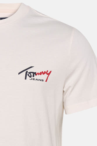 Witte korte mouw T-shirt van TOMMY JEANS met kleurrijk logo op borst, close-up voorzijde