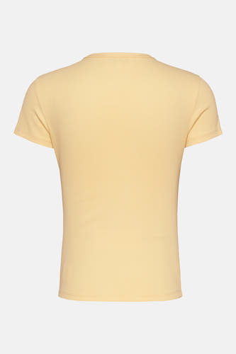 T-shirt jaune à manches courtes de TOMMY JEANS, avec une fine structure en côtes.