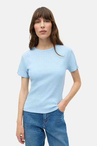 T-shirt bleu à manches courtes d'ENVII, avec structure côtelée, combiné avec un jean bleu.