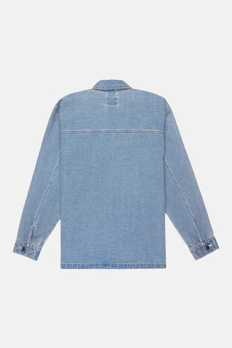 Veste en jean bleu clair de DC SHOES, dos, à manches longues et avec fermeture boutonnée aux poignets.