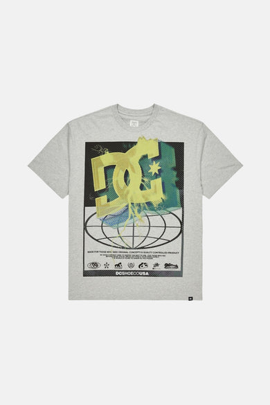 T-shirt gris à manches courtes de DC SHOES, avec un imprimé logo DC sur la devant.