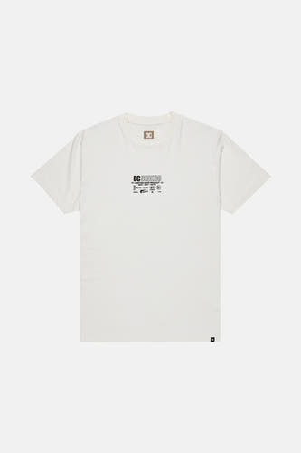 T-shirt blanc à manches courtes de DC SHOES, avec une impression graphique sur la poitrine.