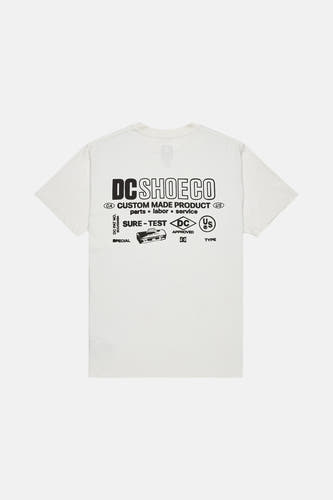 T-shirt blanc à manches courtes de DC SHOES, avec une image de logo noir sur le dos.