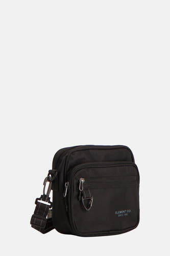 Sac à dos noir d'ELEMENT avec des bretelles ajustables et des fermetures éclair argentées.