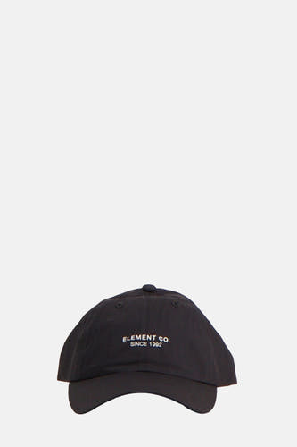 Chapeau noir d'Element, avec un logo brodé sur l'avant.
