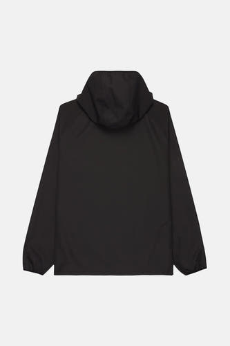 Manteaux de pluie noirs d'ELEMENT, avec capuche sur le dos.