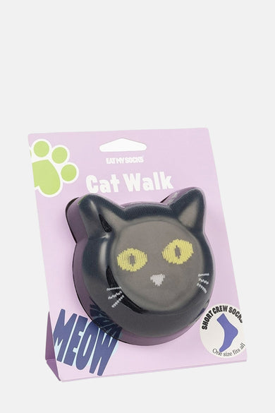 Chaussettes multicolores emballées sous forme de chat par EAT MY SOCKS, avec une impression de visage de chat et le texte "MEOW".