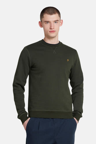 Pull-over vert vert de FARAH avec col rond et petit logo sur la poitrine.