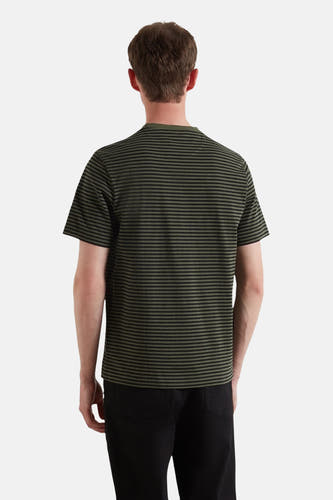 T-shirt vert avec manches courtes de FARAH, avec un motif à rayures sur le dos.