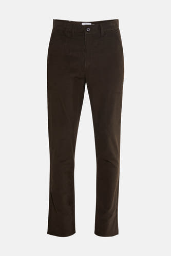 Pantalon corduroy marron de FARAH, couleur unie et coupe classique.