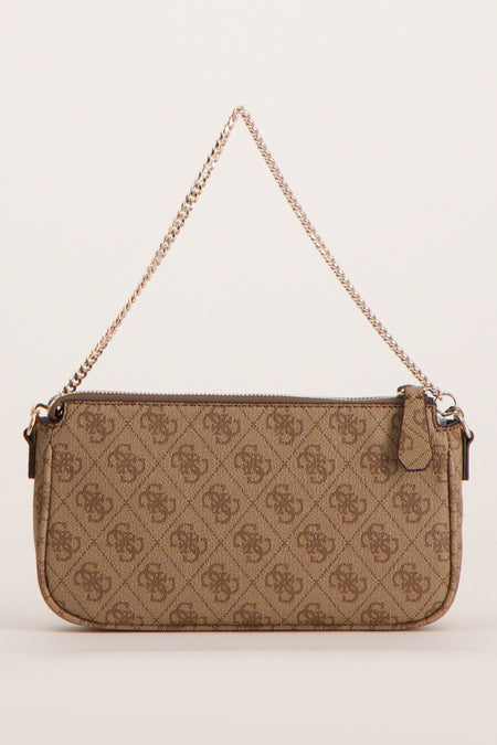Sac bandoulière brun avec imprimé logo et chaîne dorée de Guess®, vue de face, tissu texturé, fermeture éclair sur le dessus