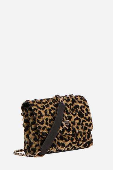 Sac à dos brun de Guess avec imprimé léopard et détail de chaîne dorée.