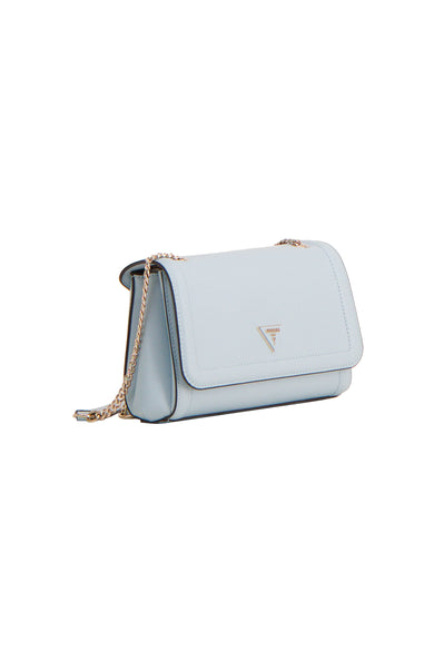 Sac à bandoulière bleu Guess, avec bandoulière chaîne dorée et logo discret.