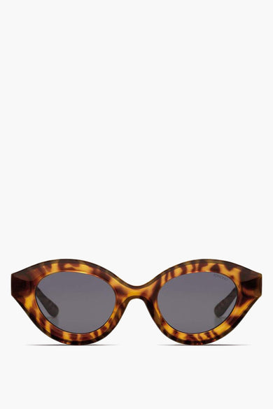 Monture de tortue brune KOMONO, avec des verres ovales et un look rétro.