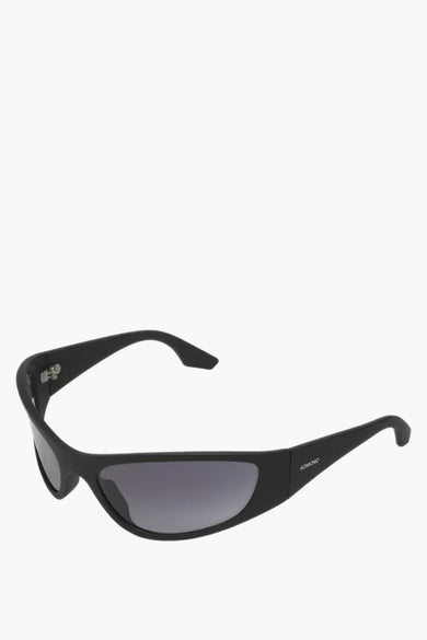Lunettes noires KOMONO avec un cadre aérodynamique et des verres teintés foncés.