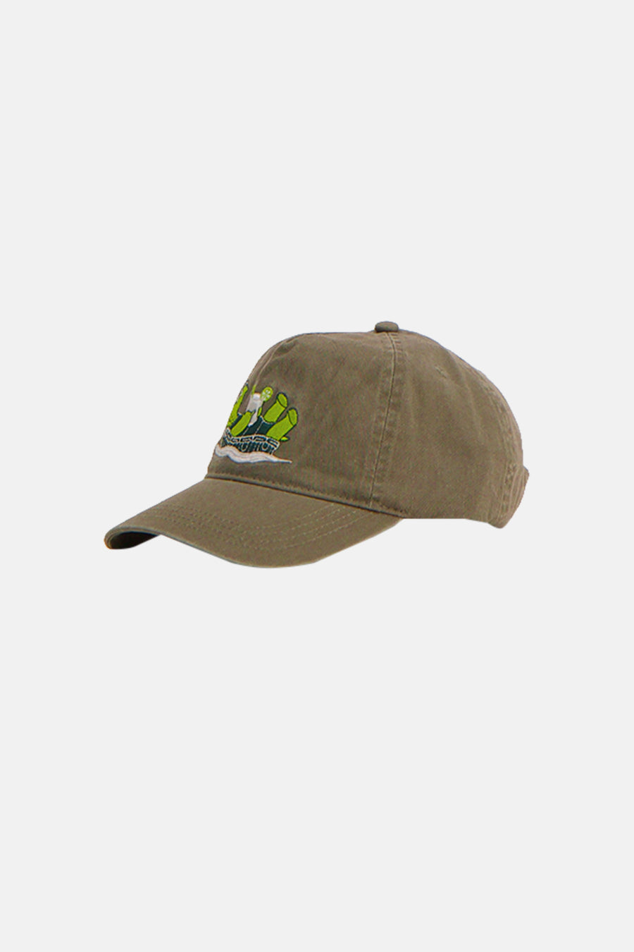 Casquette verte de LAKOR, avec une image brodée de figures vertes.