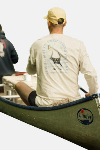 Ecru T-shirt met lange mouwen van LAKOR, met print van een vogel met zonnebril op de rug.