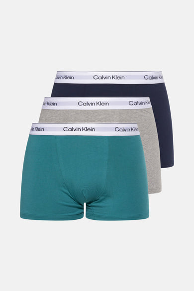 Lot de trois slips colorés Calvin Klein avec ce taille élastique logo logo.