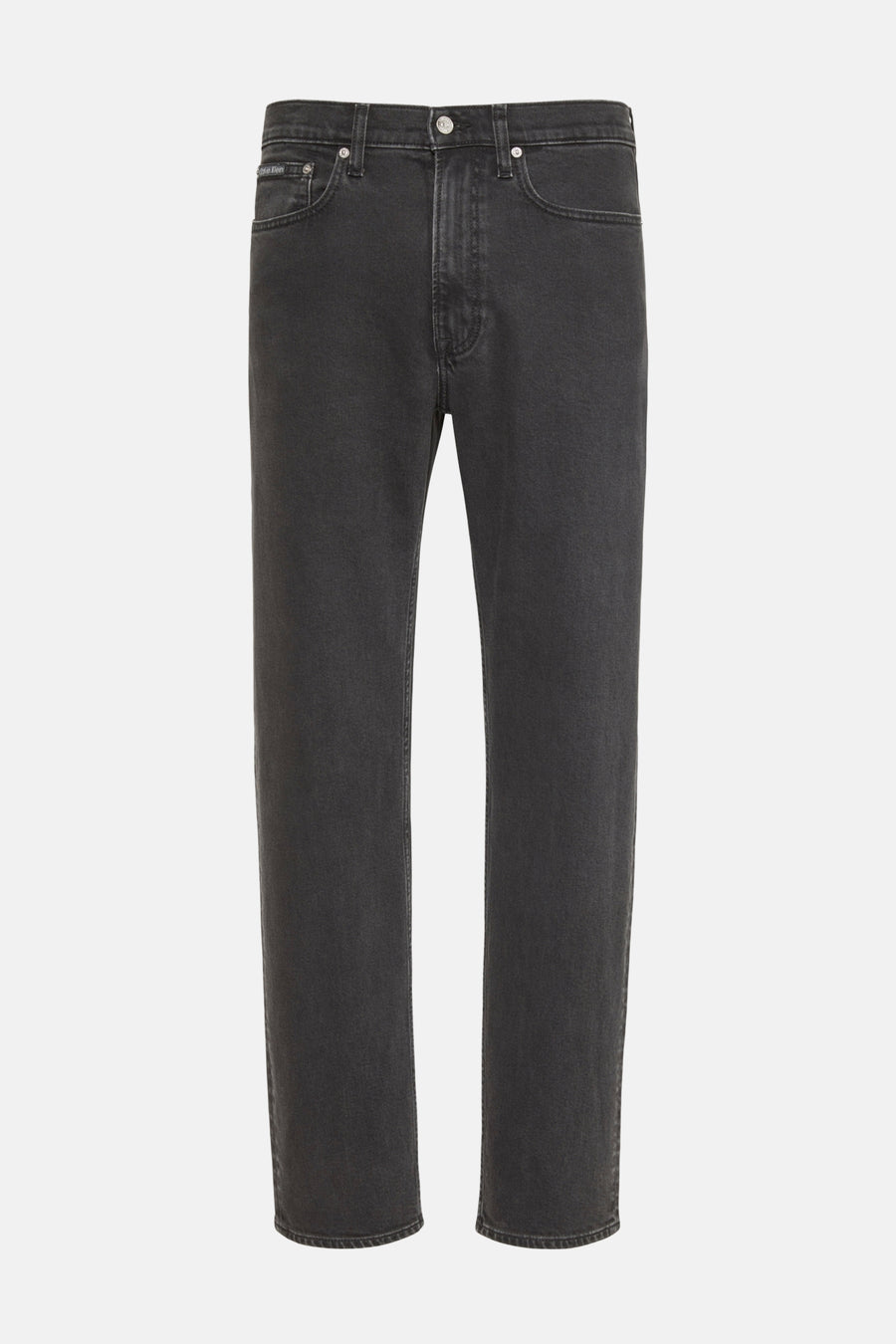 Jean slim fit noir de Calvin Klein, avec une texture denim classique et un lavage subtil.