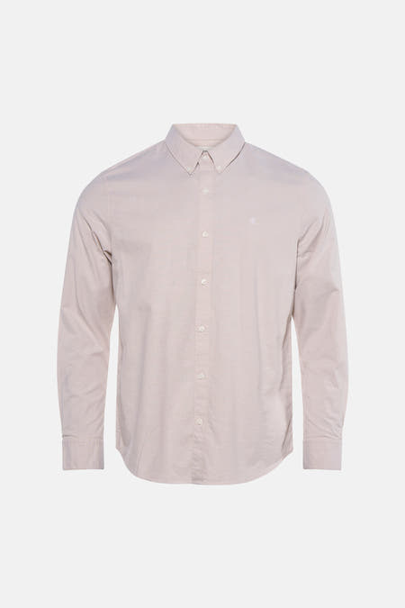 Ecru lange mouwen overhemd van Calvin Klein met subtiel logo op borst, gestikt knoopsluiting en klassieke pasvorm, front view